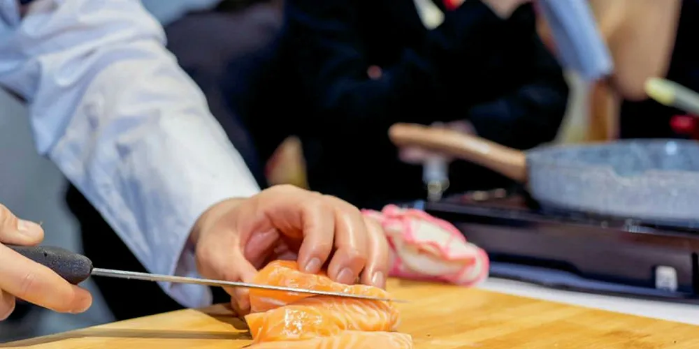 Norwegian farmed salmon prices dipped further in week 34.