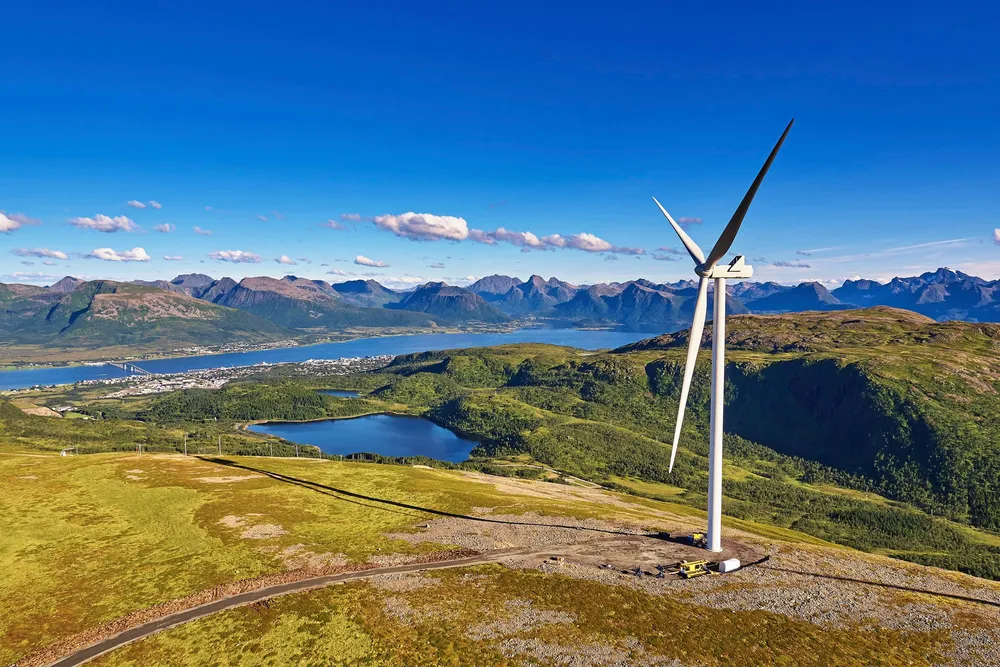 Hensynet til natur versus klima, er et splittende tema. Her Ånestadblåheia vindkraft som eies av Fortum.