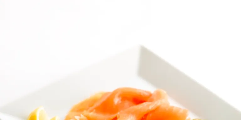 UK consumers shrug off high retail smoked salmon prices in 2016