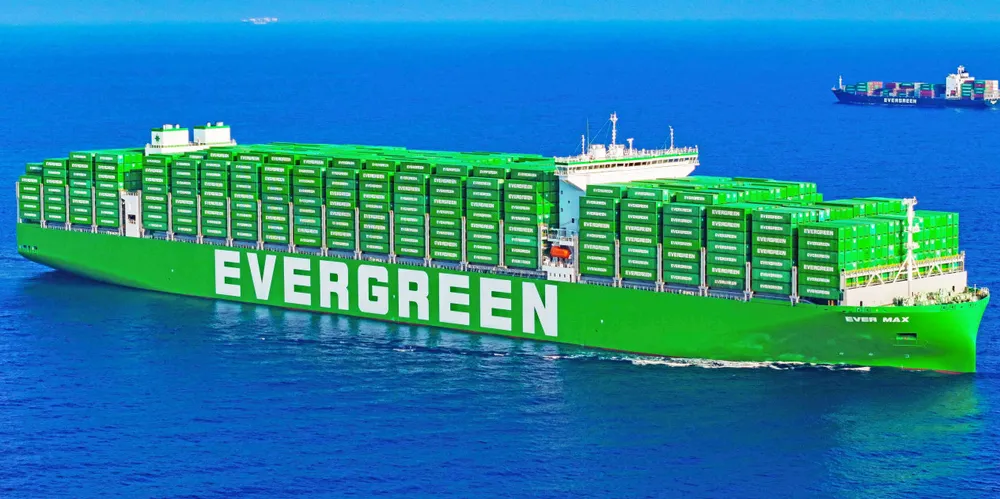 The 15,372-teu ’new panamax’ Ever Max (built 2023) passes an older-generation Evergreen ship.