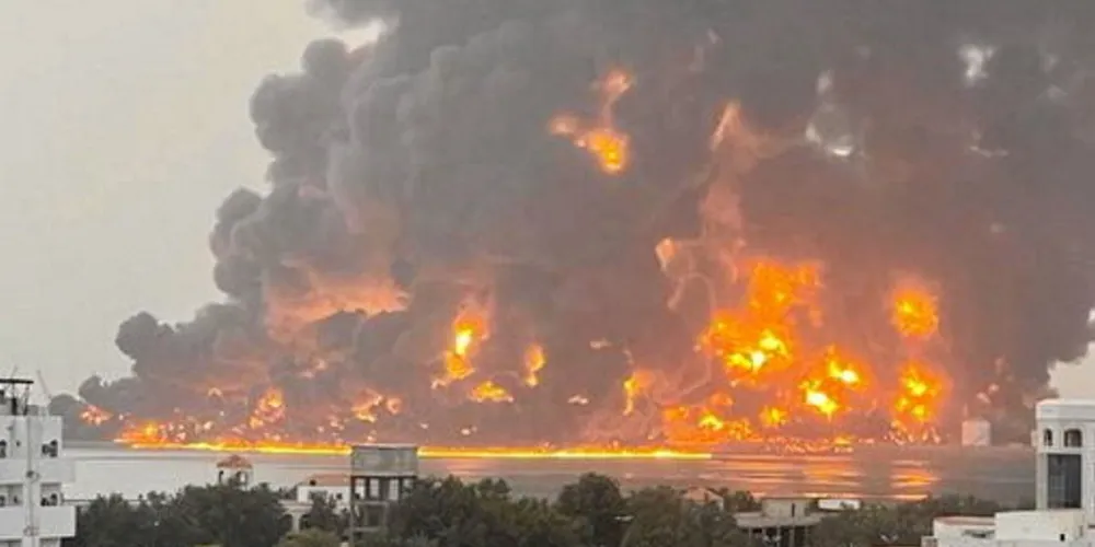 Sixteen seafarers are abandoned in Hodeidah Port, with the ITF seeking repatriation.