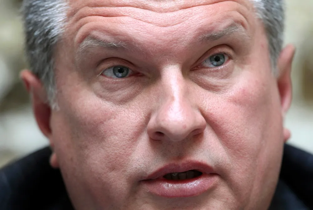 Igor Sechin: resigns as chairman of Rosneft board of directors