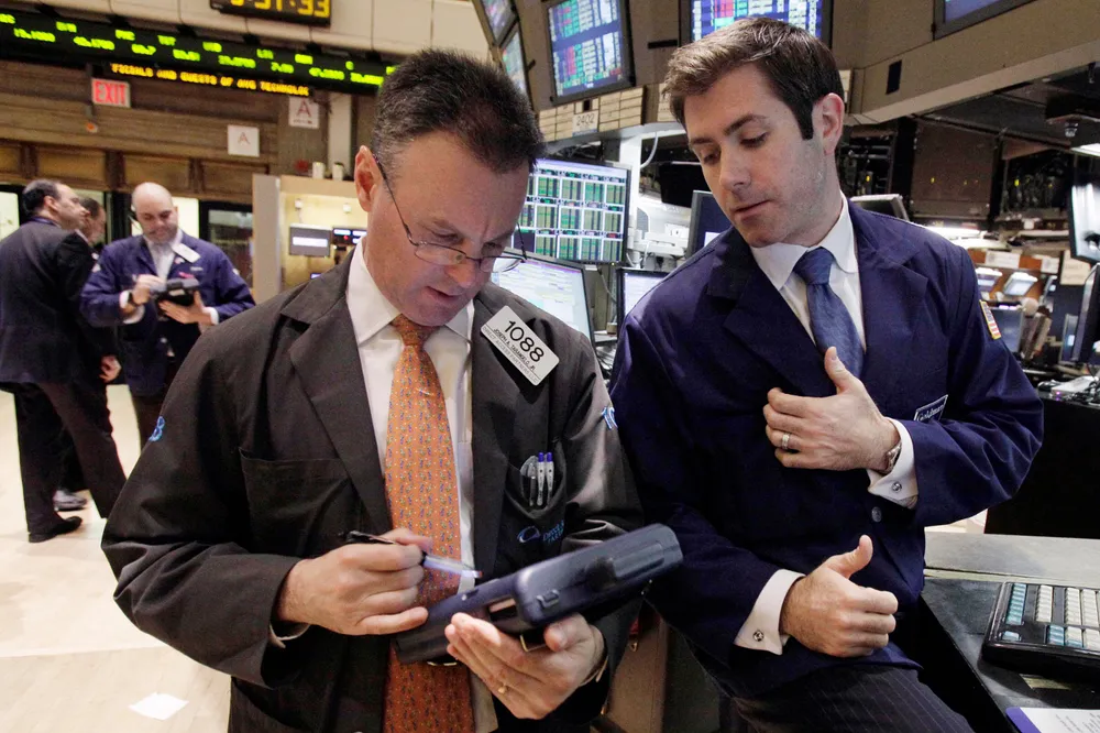 Oil price: Brent oil recovered from earlier losses after Chinese data showed a rise in crude imports