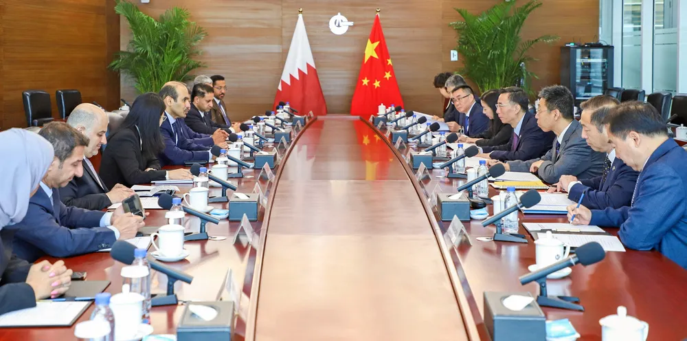This is what it takes to sign a $6bn deal for 18 of the world’s largest LNG carriers in China.
