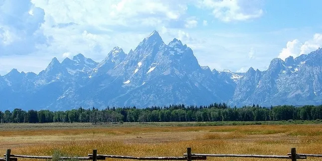 Wyoming issues wind giant permit