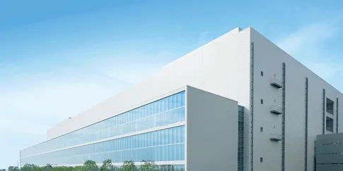 Sharp kicks off production at Japanese thin-film solar factory