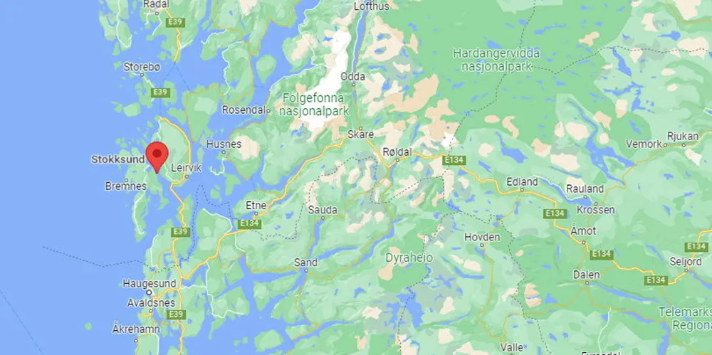 Rømminga skjedde ved eit av anlegga til Bremnes Seashore i Stokksund. Skjermdump.