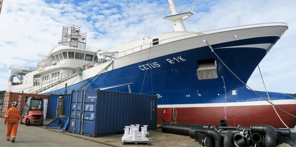 Diesellekkasje fra fiskebåten «Cetus» - har kontroll på situasjonen