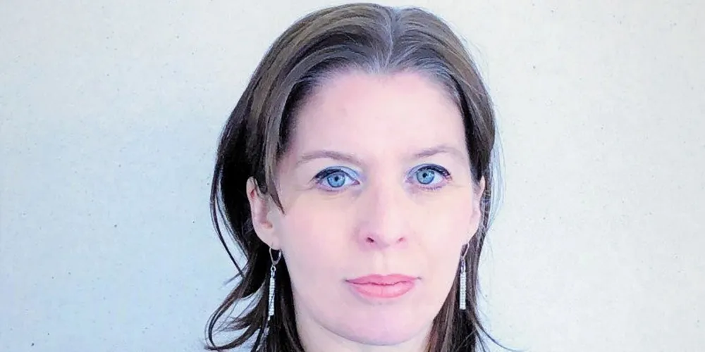 Elisabeth Braw says Western nations could use the techniques of anti-mafia police to identify owners of shadow fleet ships.