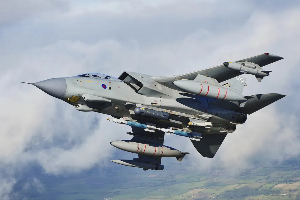 More strikes: by RAF jets on Omar oilfield in Syria
