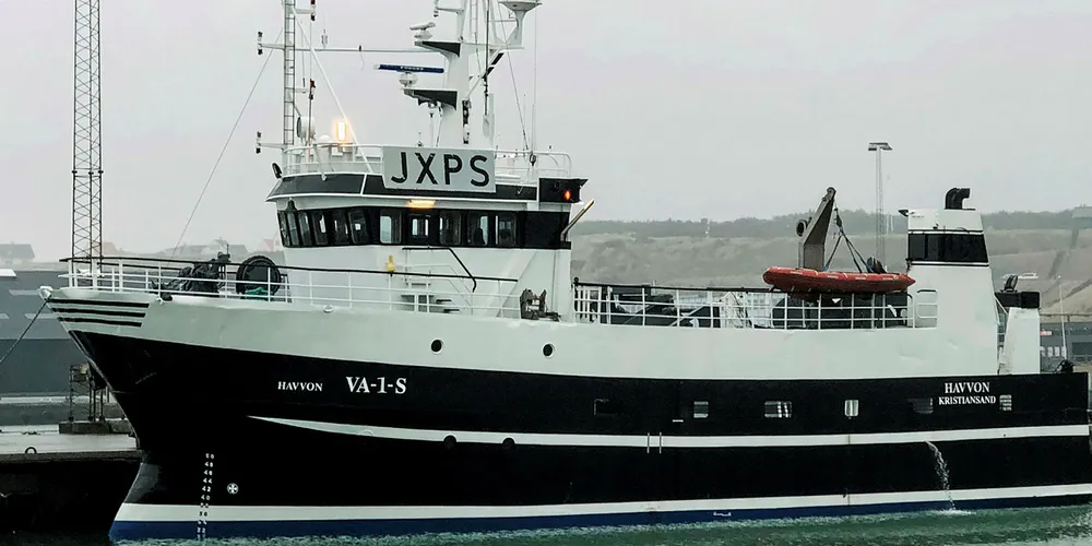 OVERTATT: Aamodt-rederiet i Søgne har overtatt «Kjelsvik"som tidligere har operert fra Peterhead i Skottland og som nå heter «Havvon» og skal levere fangstene i Hanstholm, Danmark.