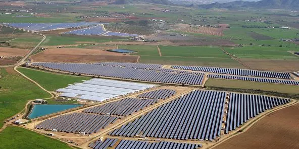 Phoenix Solar reports Q3 profit, but lowers 2009 guidance