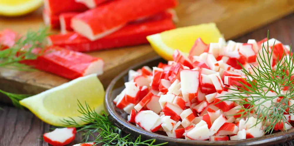 While the particular taste of pangasius in surimi can be overcome by blending it with pelagics such as sardine or mackerel, a "muddy" aftertaste can still remain if the raw material used for production is not carefully selected.