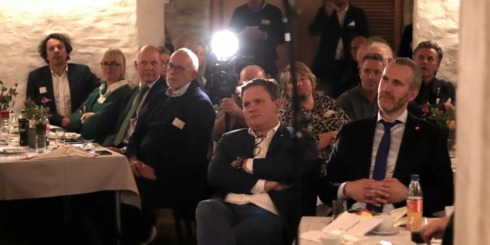 Tirsdagens strømopprør fant sted inne på Stortinget. Her deltok flere politikere og næringslivstopper fra prisområde NO2 for å dele sin bekymring knyttet til de store prisforskjellene innad i Sør-Norge.