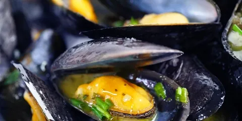 Tesco to sell first MSC-certified mussels