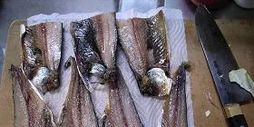 Russia closes border to Norwegian herring