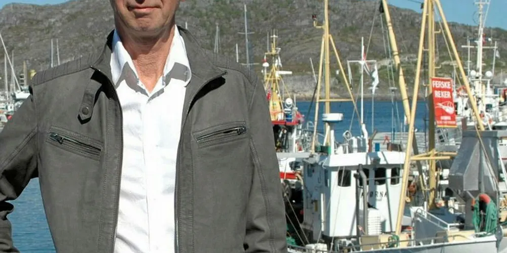 BØR UTSETTES: Daglig leder Steinar Jonassen og hans fylkesfiskarlag ber nå næringskomiteen å utsette behandlingen av kvotemeldinga.