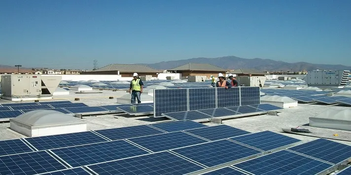 A SolarCity PV system atop a Walmart in California
