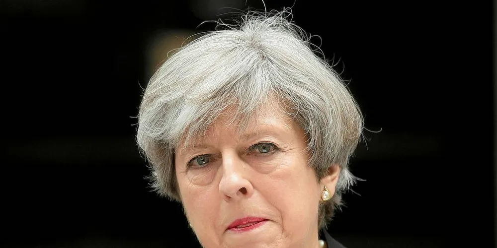 Den britiske statsministeren Theresa May vil vente med en fiskeriløsning til etter at britenes overgangsperiode slutter i 2021.Foto: REUTERS/Scanpix/