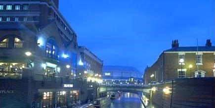 Plan to build 25 small hydro plants in UK river system
