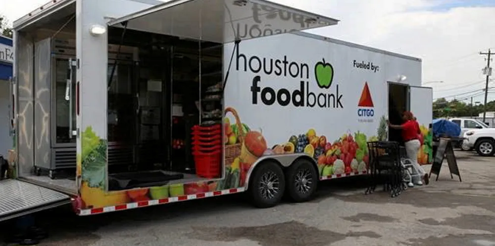 Food banks and other government food resources are seeing long lines as the US unemployment rate stands at nearly 7 percent, with more than 10 million Americans out of work.