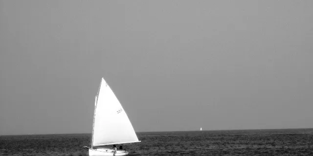 Lawmaker urges approval of first US offshore wind farm