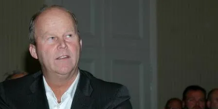 WWF calls for SalMar boss to step down
