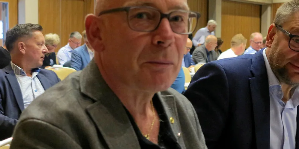 AVSTAND: Leder i Nordland Fylkes Fiskarlag, Jan Fredriksen, mener det er feil av Fiskarlaget Nord å si at krefter i hans lag setter urimelig krav, mens Fiskebåt-leder Jonny Berfjord og Fiskarlags-leder Kjell Ingebrigtsen maner kystfiskerne til samhold.