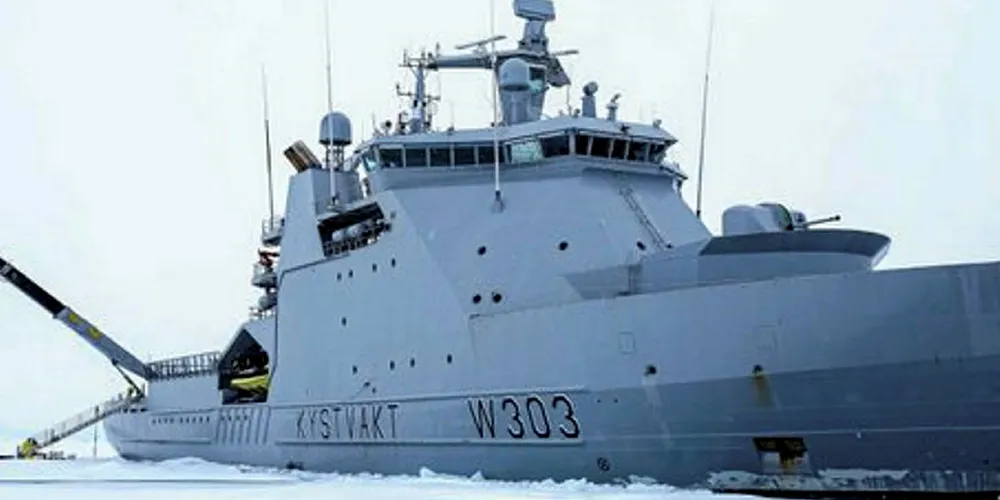 MILEPÆL: «KV Svalbard» skrev i år polarhistorie ved å være det første norske fartøyet som har nådd Nordpolen.