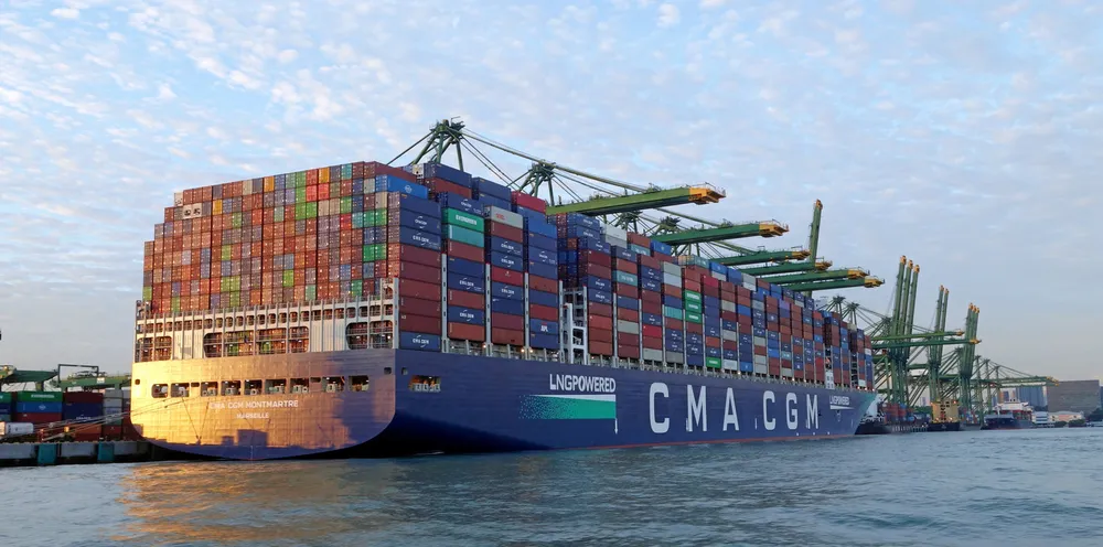 CMA CGM is adding six methanol-fuelled large boxships to its growing fleet.