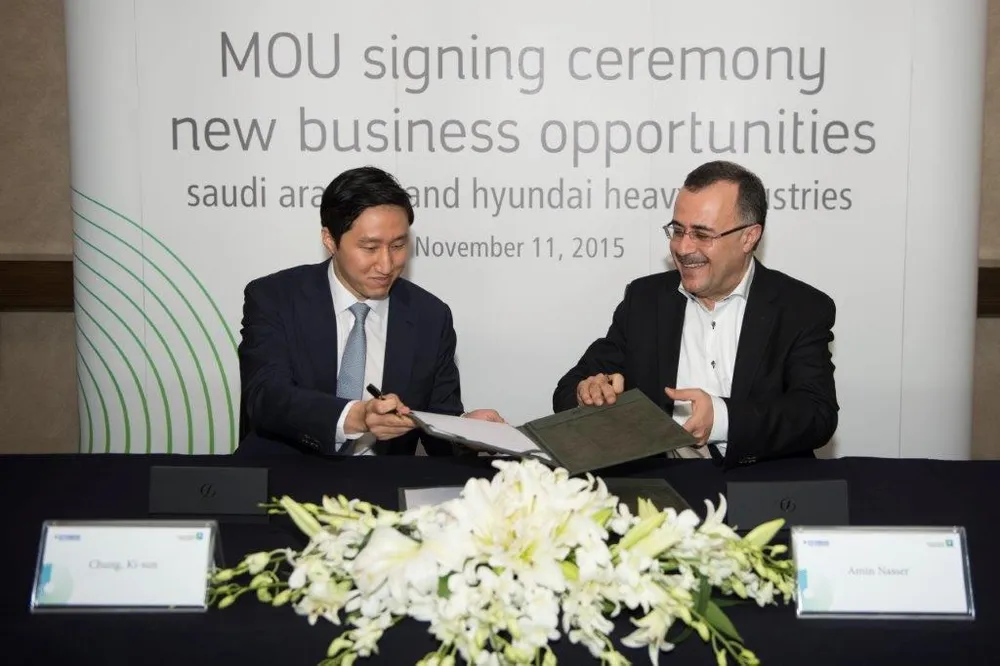 Business opportunities: Saudi Aramco chief Amin Nasser and Hyundai vice president of corporate planning Ki-sun Chung at MoU signing ceremony in Dhahran, Saudi Arabia