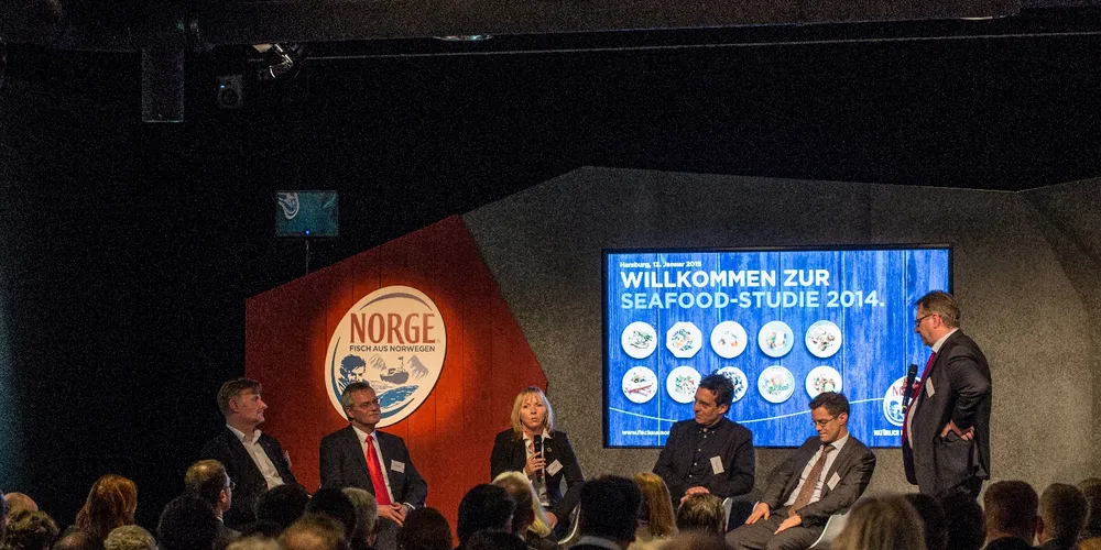 Panel discussion (from left to right): Andreas Maak, MD at Laschinger Seafood; Jurgen Pauly, category manager at Globus; Kathrin Runge, marketing director at Gottfried Friedrichs; Felix Ahlers, CEO at Frosta; Robert Augustin, head of new business and marketing at Appel Feinkost. Photo: Norwegian Seafood Council