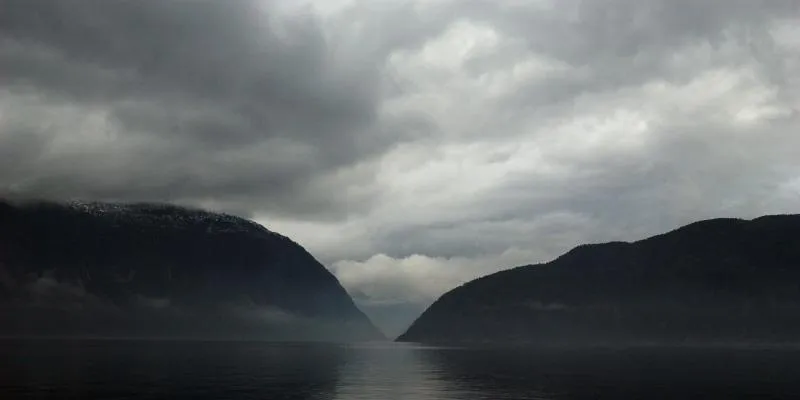Hardangerfjorden (Foto: Helge Hansen)