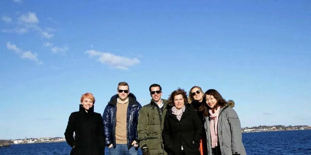 Vicky Green Samuelsen (t.v.), Torgeir Sunnanå Hausken, Bjørn Fjærli, Mona Ataei, Christianne Amelia Fenes og Jo Lin Foo.Foto: Pressefoto