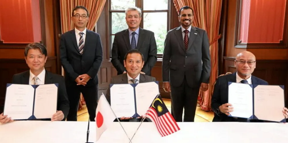 Standing, from left: MOL executive vice president Toshiaki Tanaka; Petronas CEO upstream Datuk Adif Zulkifli; and MISC group CEO Captain Rajalingam Subramaniam. Front, from left: MOL executive officer Yasuchika Noma; Petronas CCS Ventures CEO Emry Hisham bin Yusoff; and MISC vice president gas assets and solutions Hazrin Hasan.