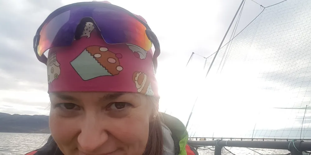 På jobb: Maria Sparboe er produksjonskoordinator i NRS Finnmark. (Foto: Privat)