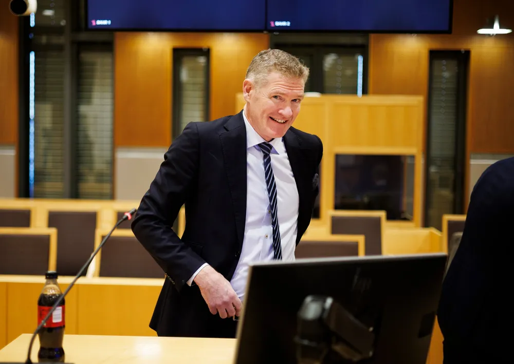 Jakob Reed Irgens er seniorrådgiver i DNB og spesialiserer seg på refinansiering av offshorerederier. Torsdag var han i vitneboksen i den pågående Solstad-saken.