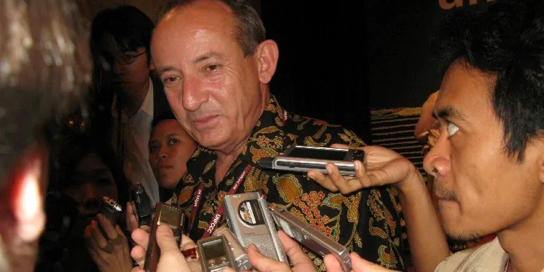 De Boer walks away from UN to take up consulting role