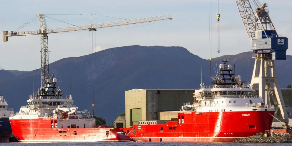 Skipene Normann og Pomor er isbrytende ankerhåndterere utstyrt for å også drive med tauing og beredskap innen både oljevern og redning. Lørdag blir Havyards milliardkontrakt feiret med dobbeltdåp av fartøyene. (Pressefoto)