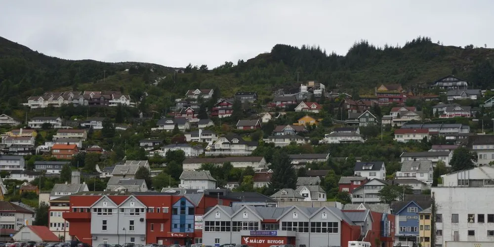 Fjordingane rustar seg til kamp for at regionkontoret til Fiskeridirektoratet blir verandre i Måløy. Foto: Einar Lindbæk