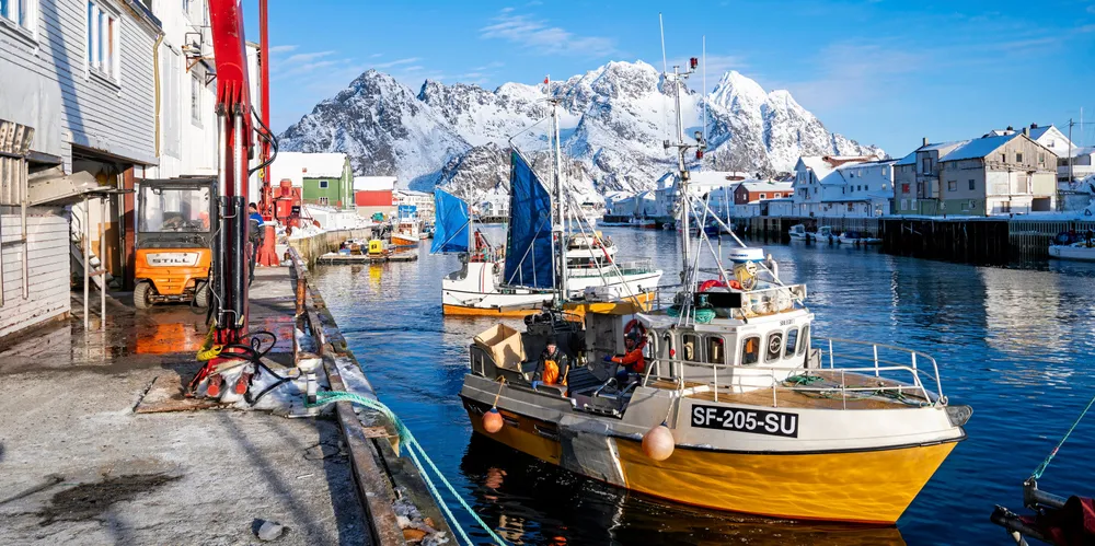 Fiskeriaktiviteten tar seg opp på innersida av Lofoten. Nå åpnes også Henningsværboksen for fiske.
