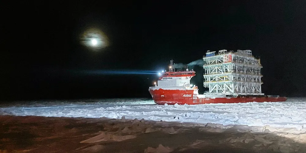 Red Box Energy Services’ 28,900-dwt heavylift deck cargo ship Audax (built 2016) carries out the first wintertime full east-west transit of Russia’s Northern Sea Route in 2022.