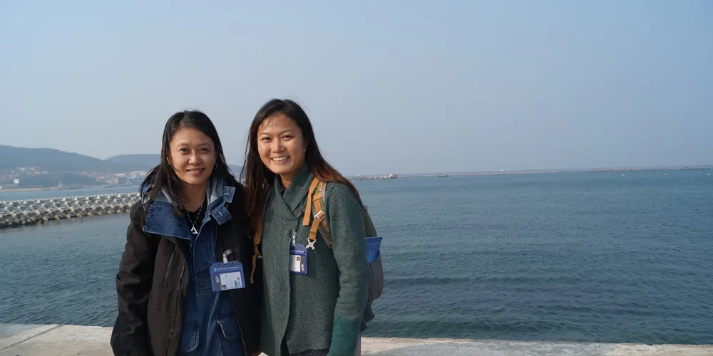 Mellissa Chen, managing director at Fassler (left) with Wang Xian Zhen, procurement manager at the firm. Photo: IntraFish.