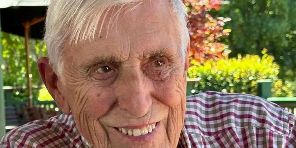 Roger Hadden began his shipbroking career in 1959.