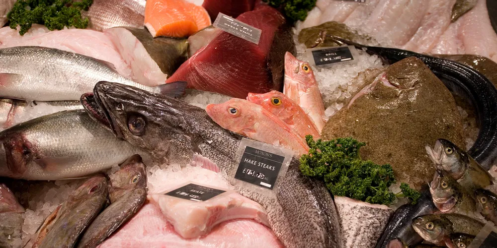 Consumer group blasts French seafood brands for vague labeling