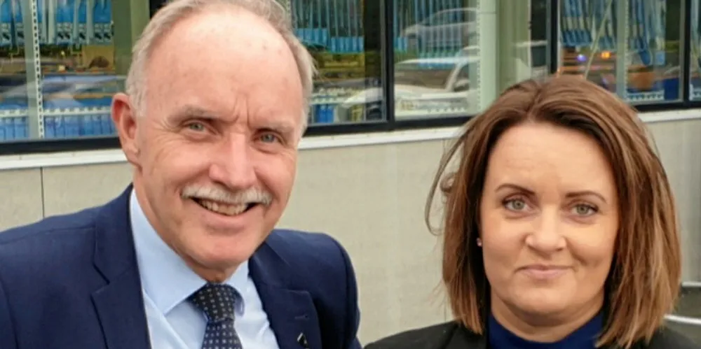 Sture Pedersen, ordfører (H) Bø i Vesterålen og Lena Arntzen, ordfører (H) Hadsel kommune svarer på kritikk fra fiskekjøper Jon-Edvard Johnsen om leveringsplikt.