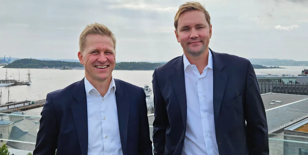 Morten Kvalshaugen (left), head of shipping and offshore at Pareto Bank, and vice president Petter Flo-Bakke.