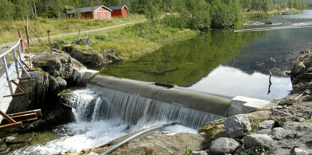 Hensyn til vannføring, fisk og reindrift stod sentralt da Olje- og energidepartement gjorde om konsesjonene gitt fra NVE.