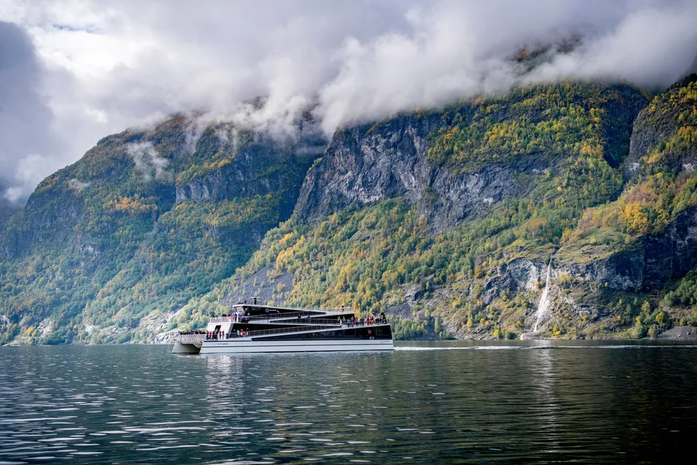Norway’s Best Group har nå sikret seg full kontroll over The Fjords, fjordcruiseselskapet som blant annet eier og driver tre nullutslipps turistbåter av denne typen.