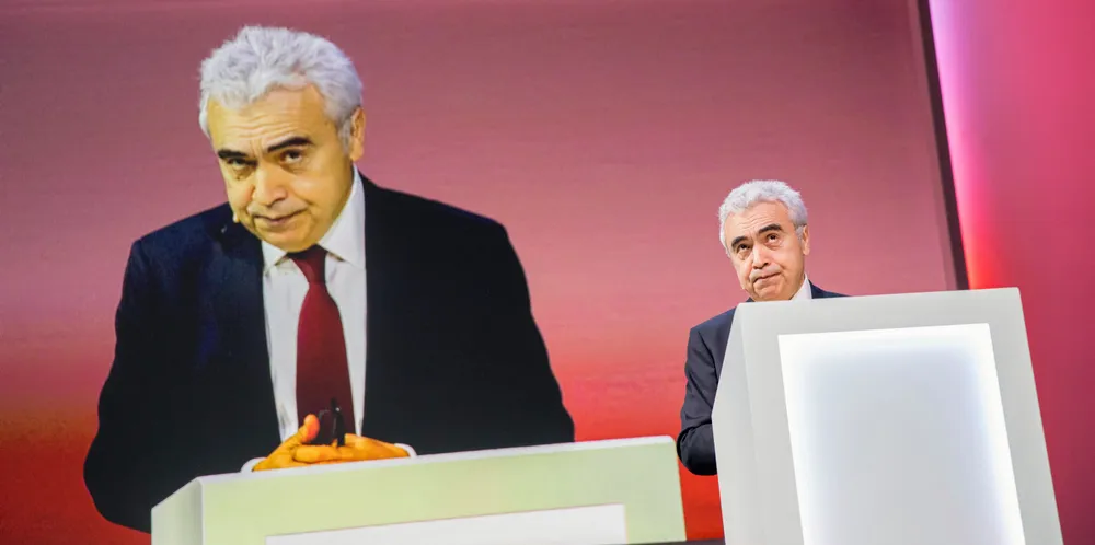 Administrerende direktør Fatih Birol i IEA sier utbygging av solenergi og andre fornybare energivolum går i riktig retning, og tror verden vil sette rekord for fornybar kraftproduksjon i 2022 på grunn av solenergi i Kina og Europa.